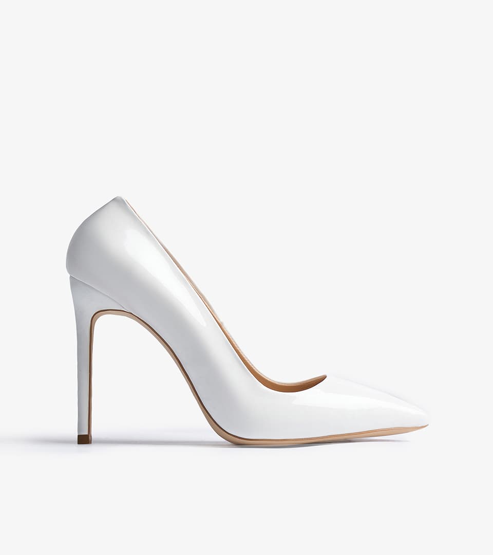 Shoe
