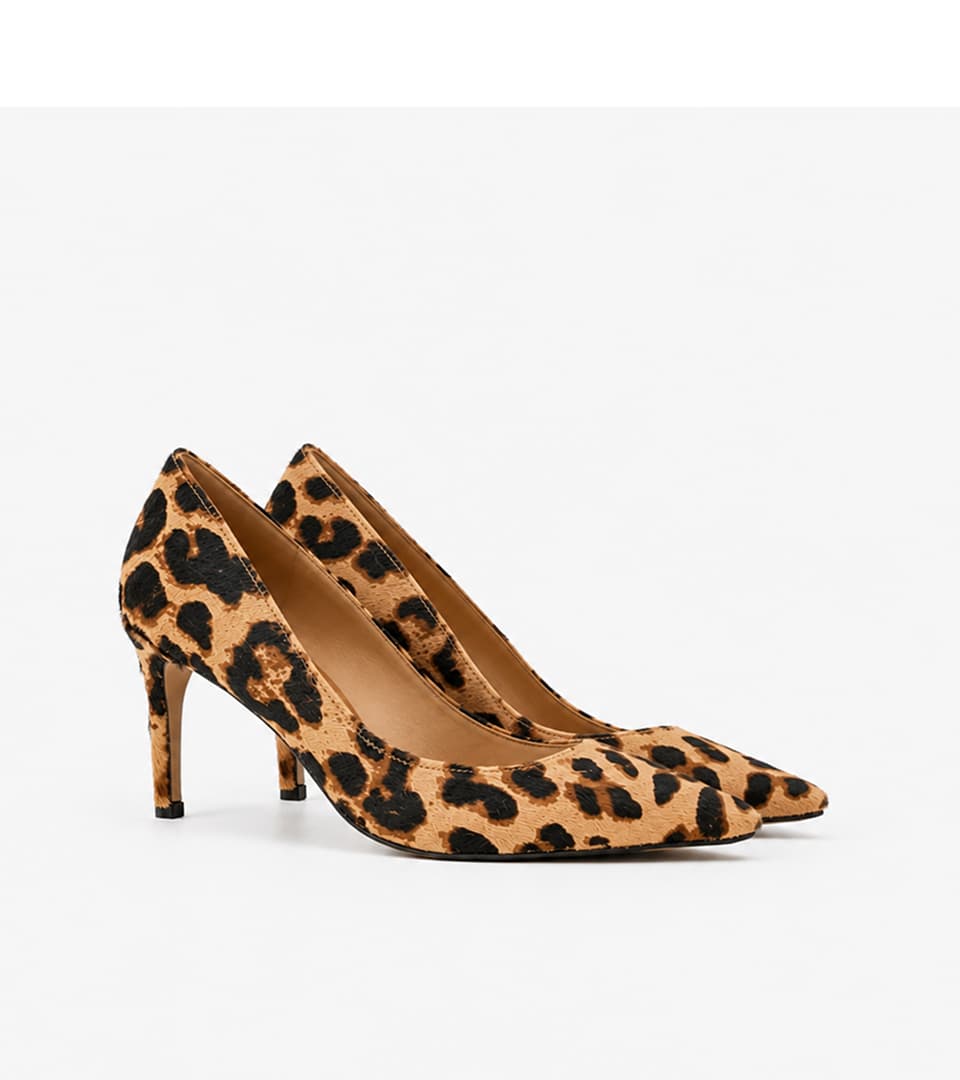 Shoe