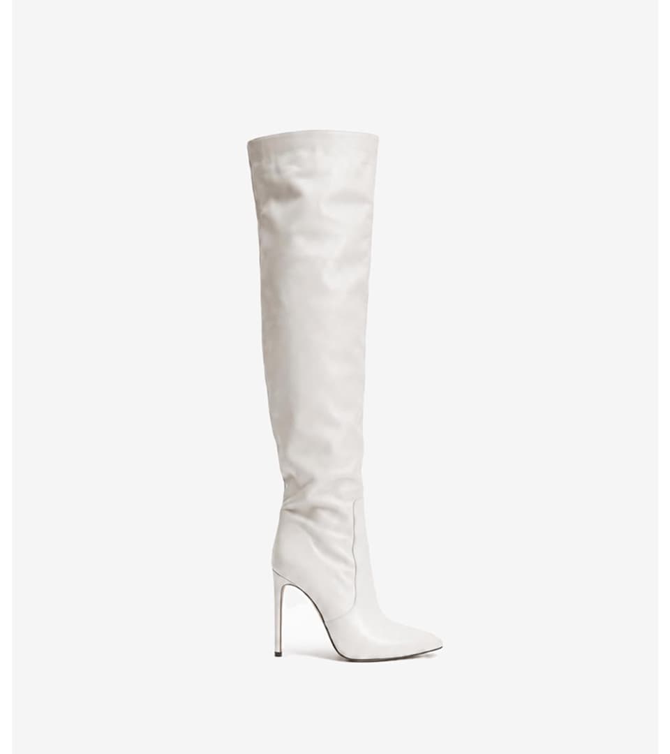 Shoe