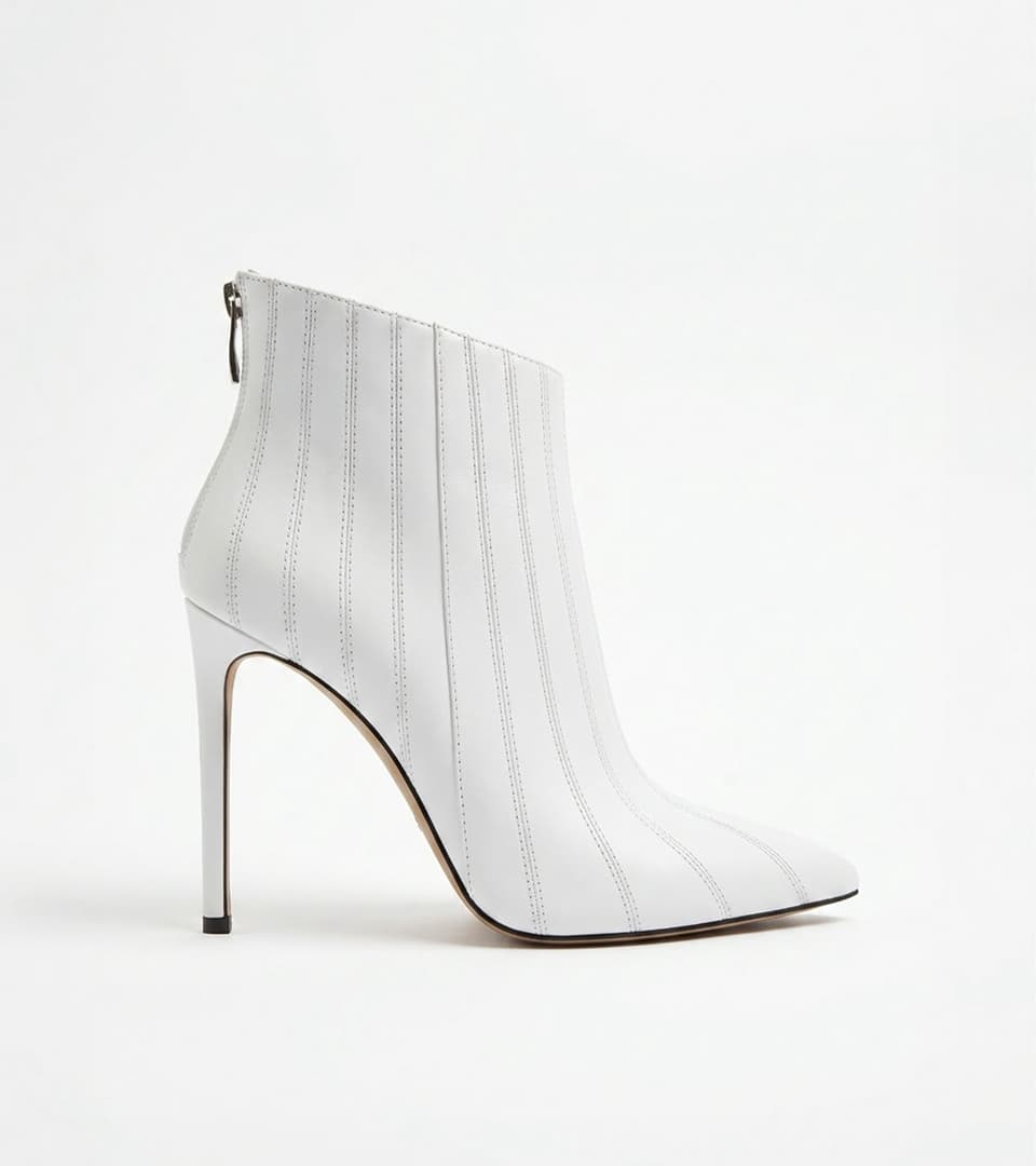 Shoe