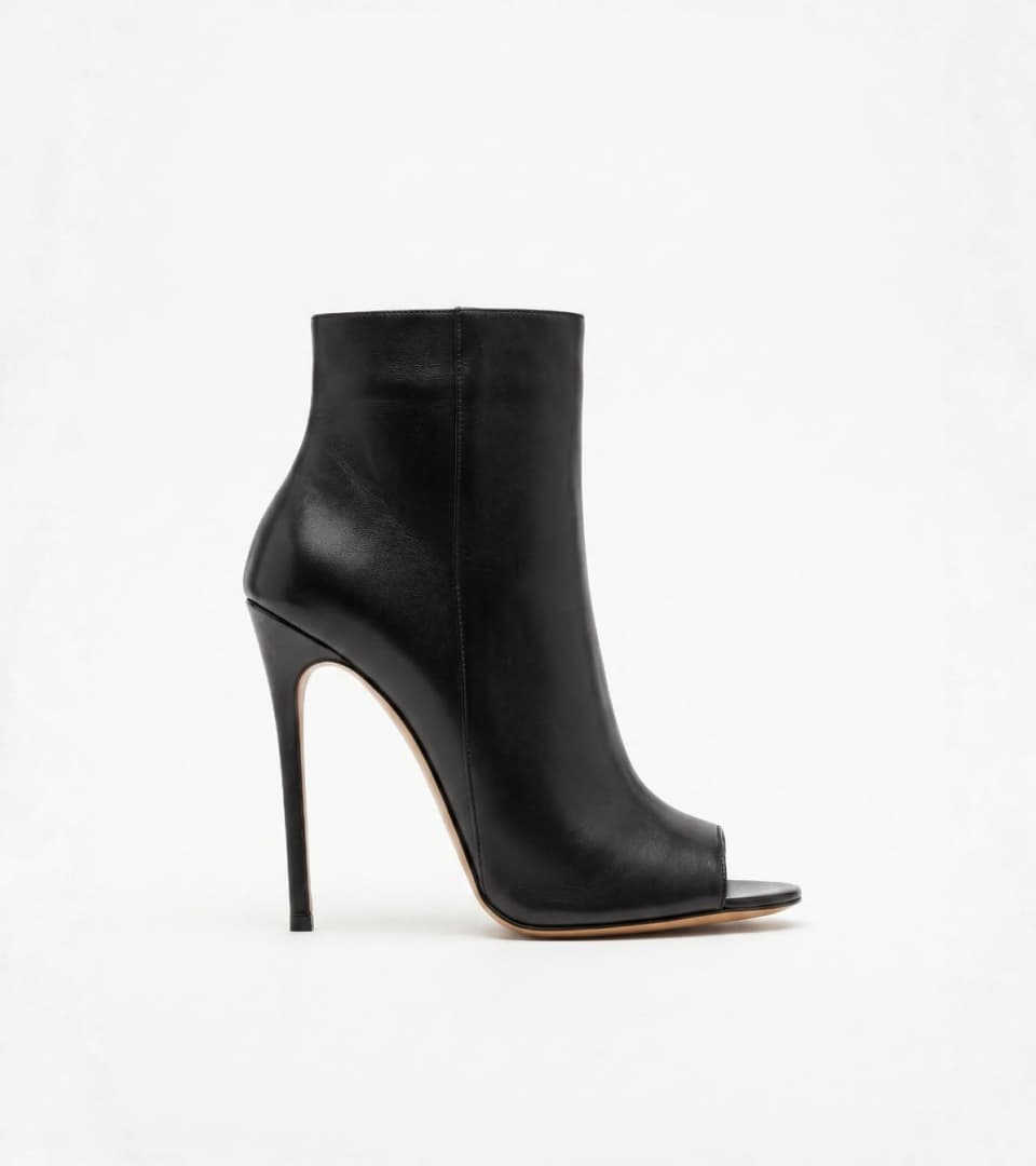 Shoe
