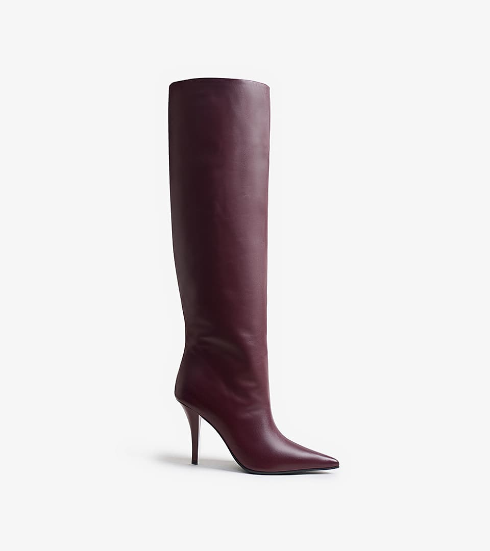 Shoe