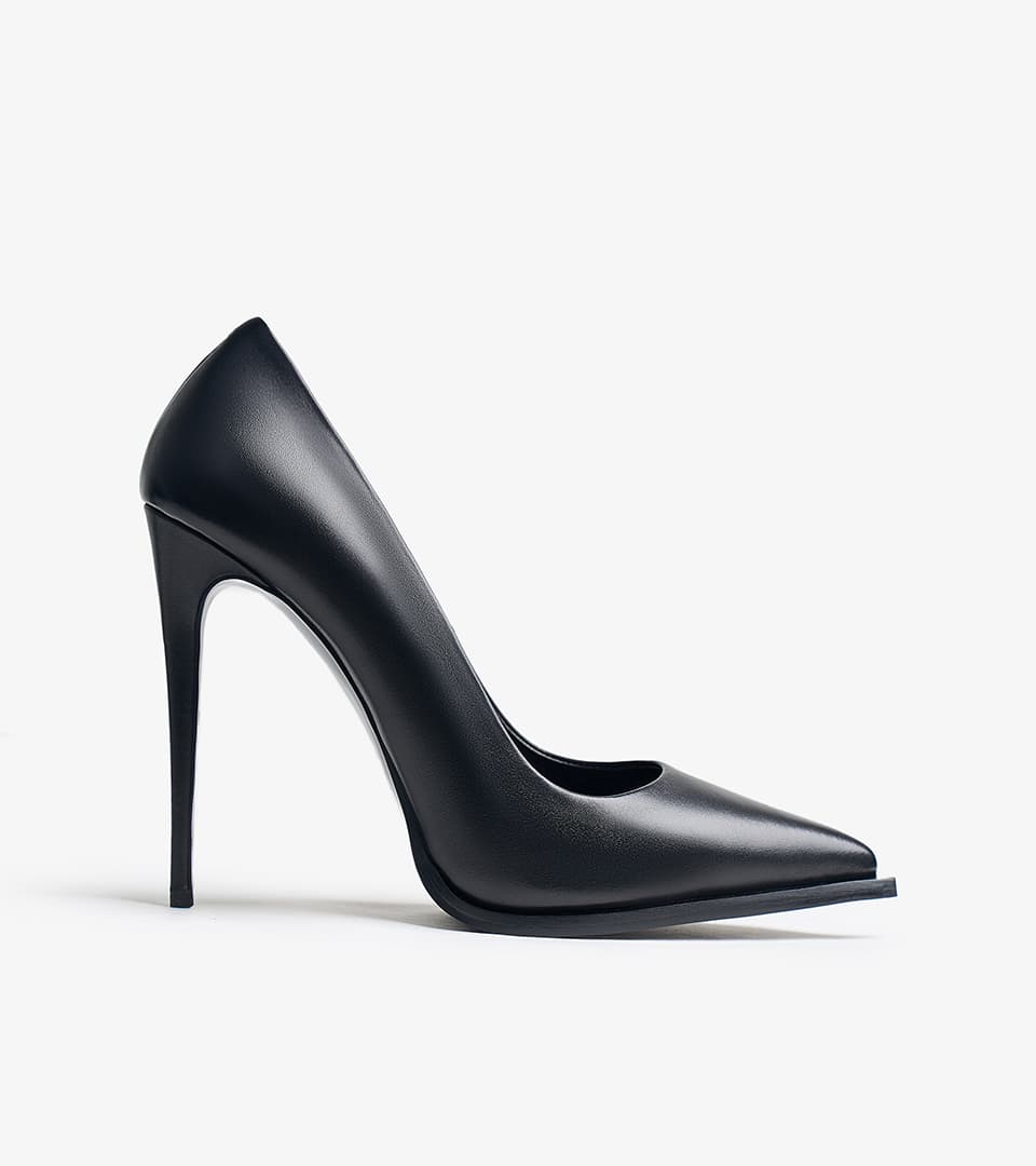 Shoe