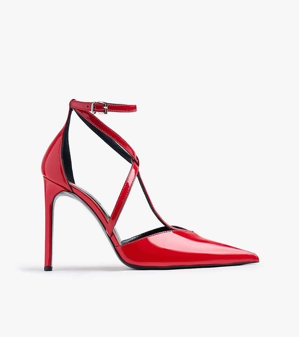 Shoe