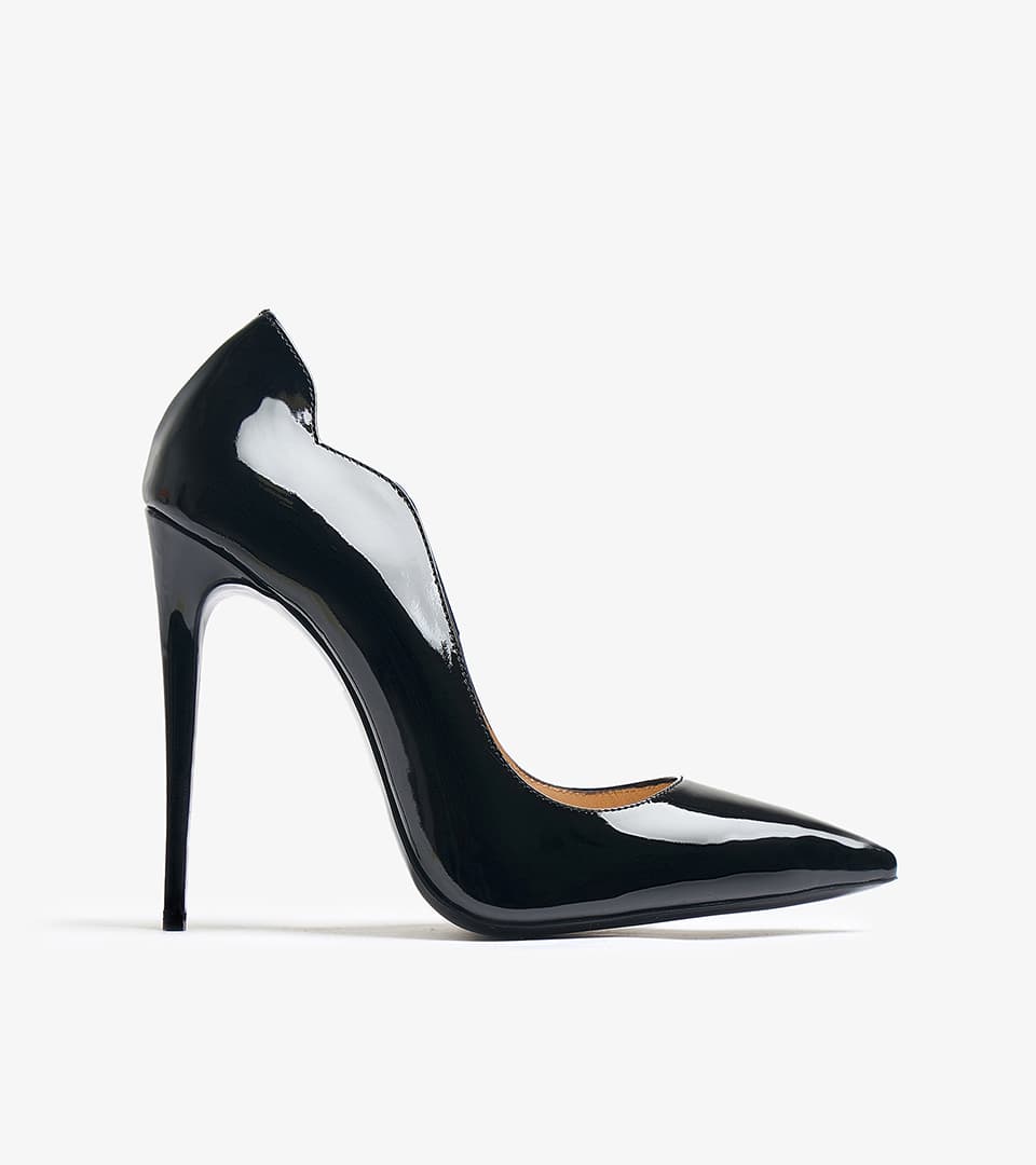 Shoe