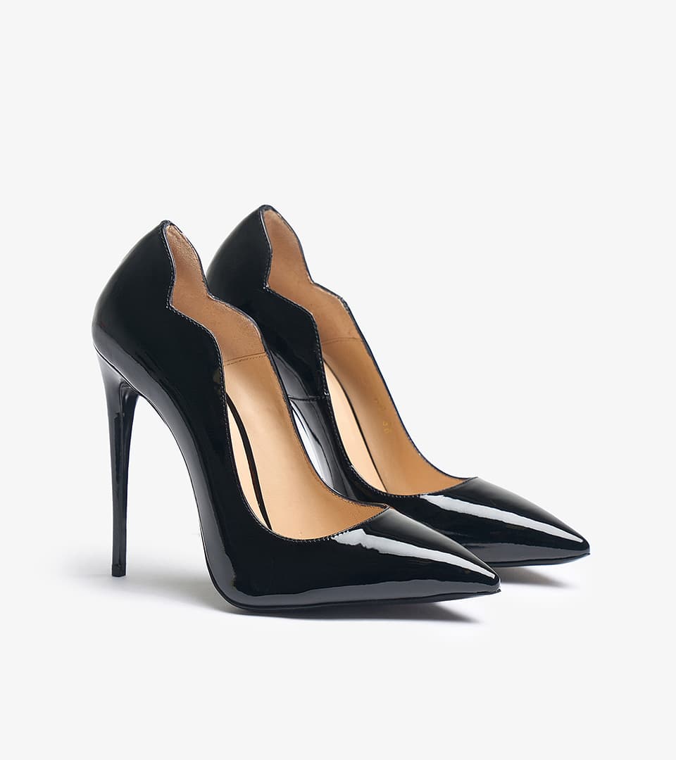 Shoe