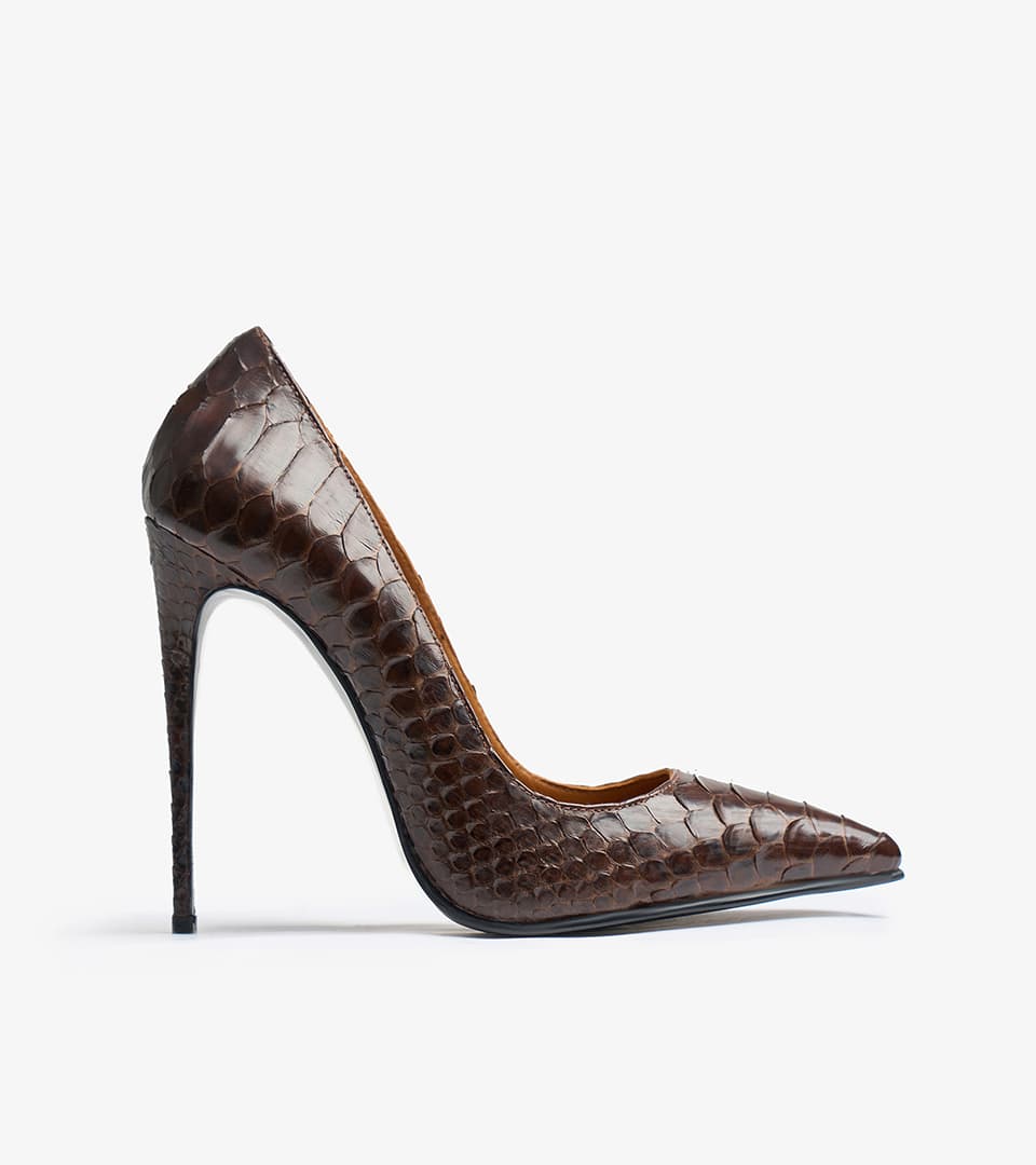 Shoe