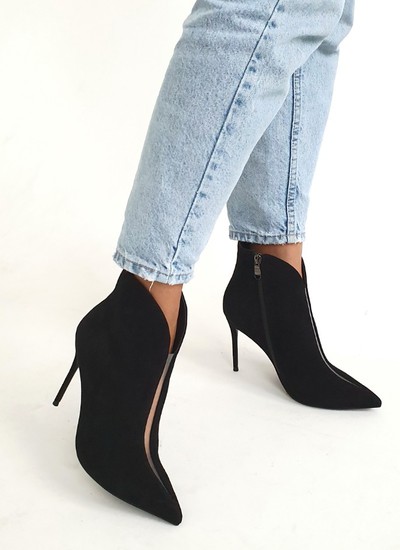 Ankle boots black suede with silicone insert