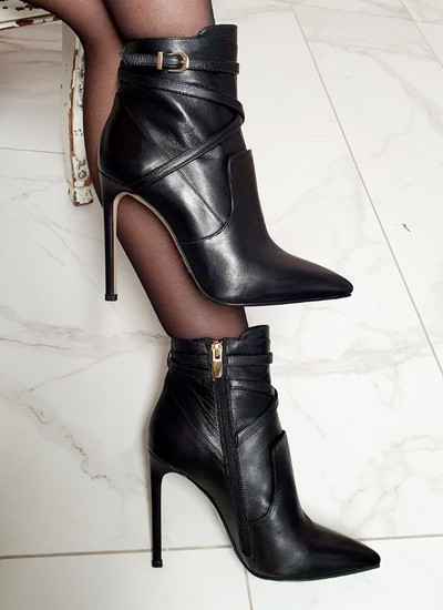 Ankle boots black leather with tongue 11 cm