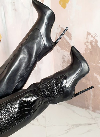 Boots black crocodile embossed leather 12 cm
