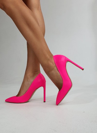 Shoes pink leather