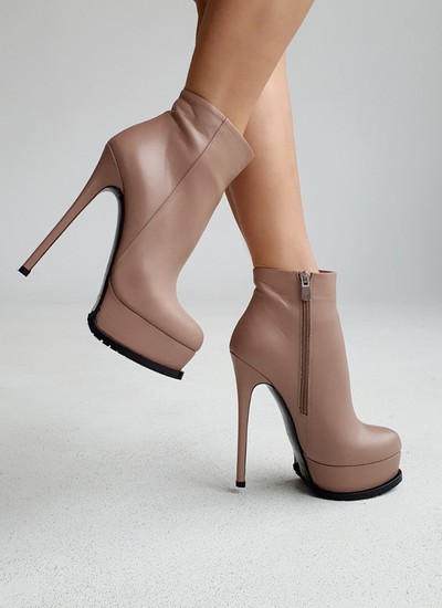 Ankle boots beige leather high heel