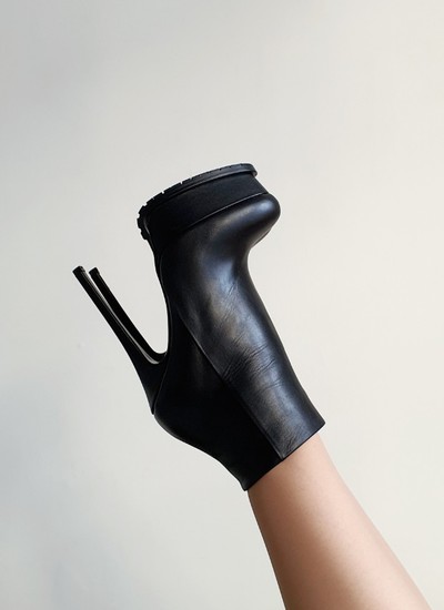 Ankle boots black leather platform 15 cm