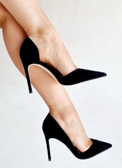 Shoes black suede with notch and pointed toe 10.5 cm