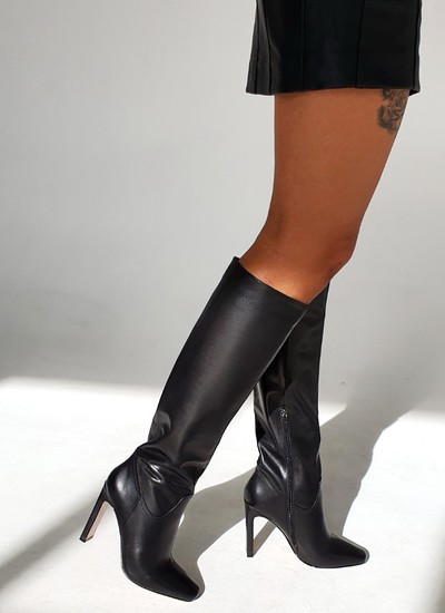 Boots black leather flat heel 10 cm