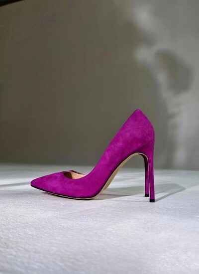 Туфли в натуральной замше фиолетового цвета