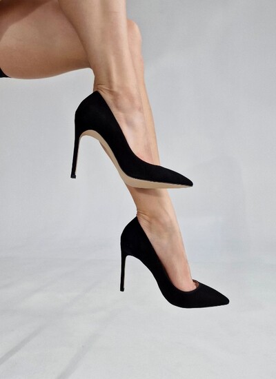 Туфли женские из натуральной замши в черном цвете на устойчивом каблуке