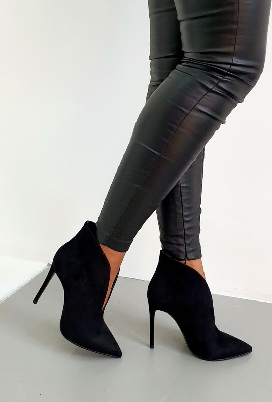 black suede boots short